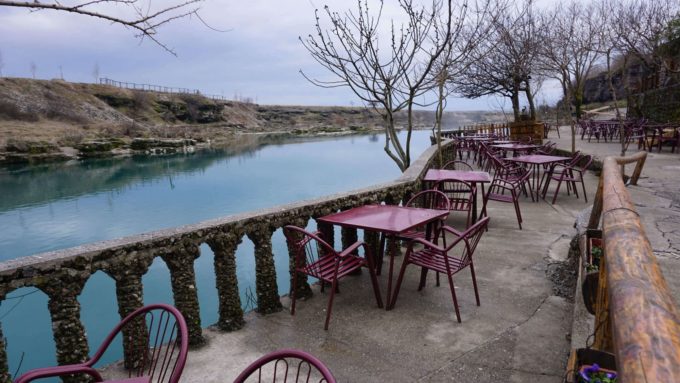 Karadağ Podgorica Niagara Şelalesi Restoranı