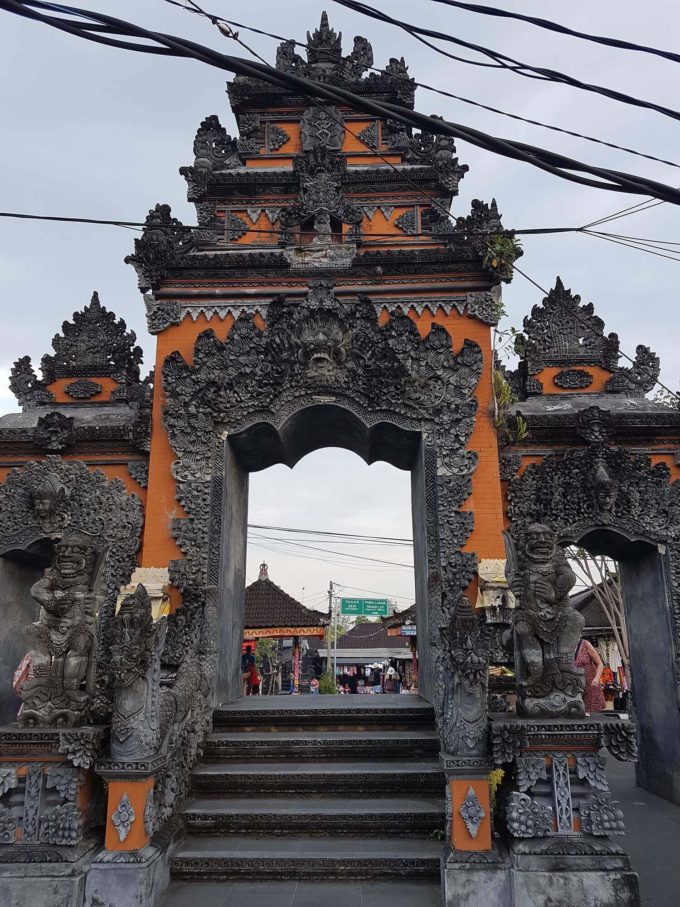 Bali, Tanah Lot Girişi