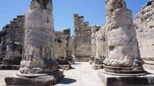 Didim-Apollon-Tapınağı-2-300x169 Didim-Apollon-Tapınağı-2-300x169 didim rehberi Aydın | Didim Rehberi Didim Apollon Tap na 2 300x169