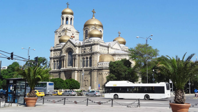 Varna Gezi Rehberi Dormition of the Mother of God Katedrali