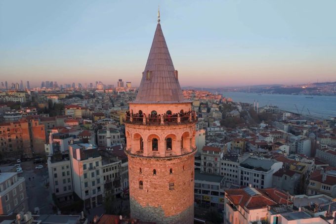 Galata Kulesi Terası ve Boğaz